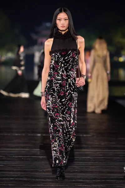Look 58